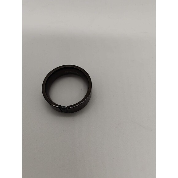 Men's Black Titanium Wedding Band - Picture 2 of 4